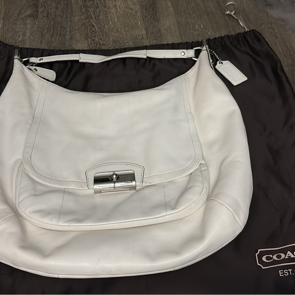 Coach Handbags - Coach Cream Leather Hobo Bag